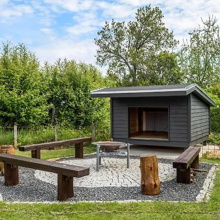 C11151-hemmet-kosigvaenget-68 *